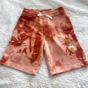 Nike Sportswear French Terry Shorts Crimson Bliss Boys Size L
